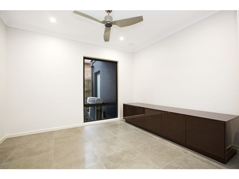 55 Gordon Street, Ormiston QLD 4160