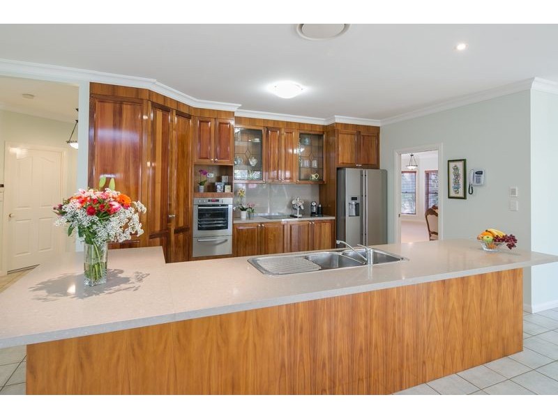 5 Bellevista Crescent, Wellington Point QLD 4160
