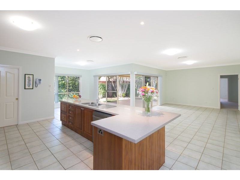 5 Bellevista Crescent, Wellington Point QLD 4160