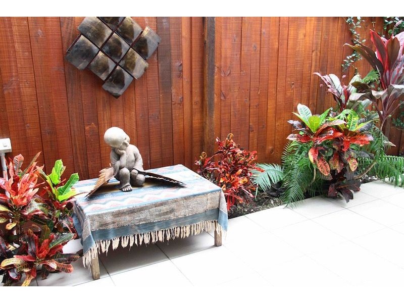 4/37 WONGA ST, Burleigh Heads QLD 4220