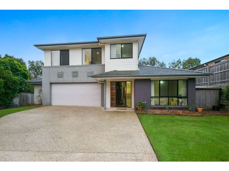 2 JOHN STREET, Manly West QLD 4179