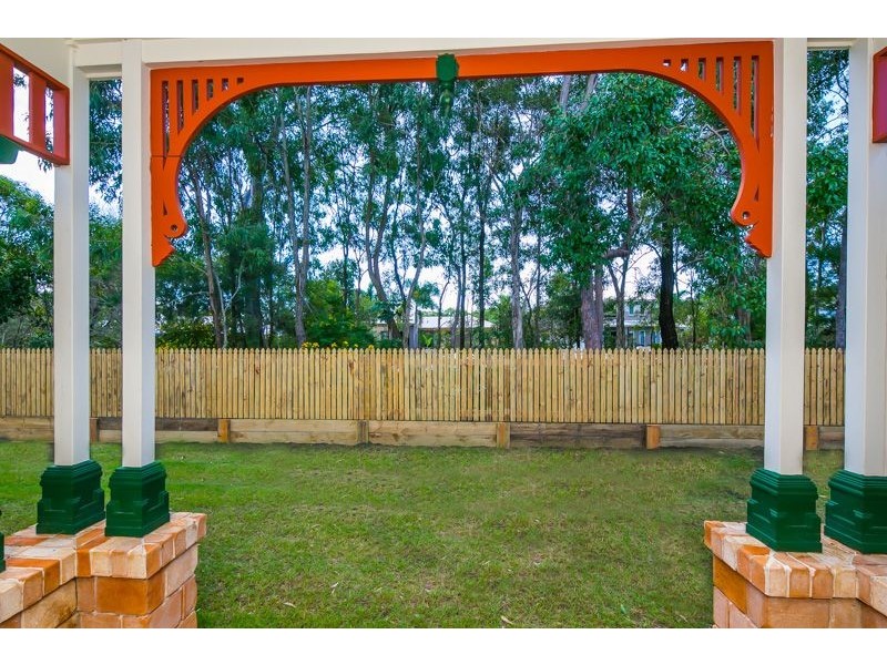 1 Casey Close, Ormiston QLD 4160