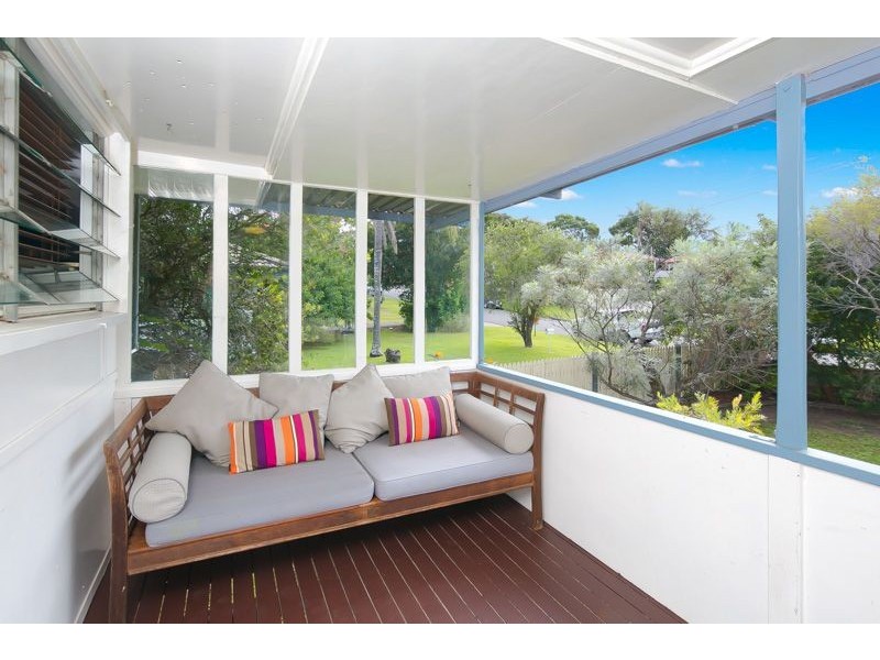 74 Roseneath Parade, Wynnum West QLD 4178