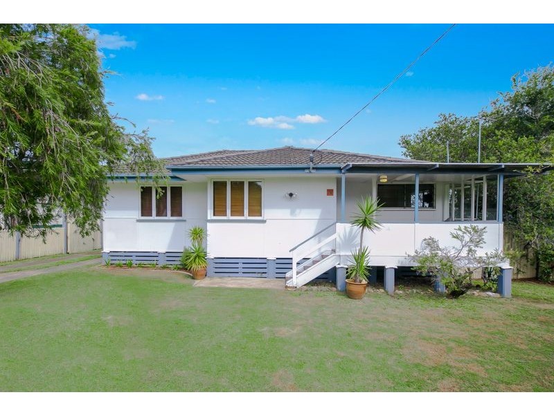 74 Roseneath Parade, Wynnum West QLD 4178