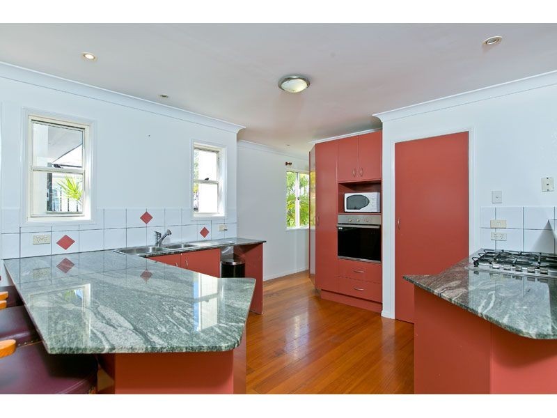 14 Waterfront Easement, Redland Bay QLD 4165