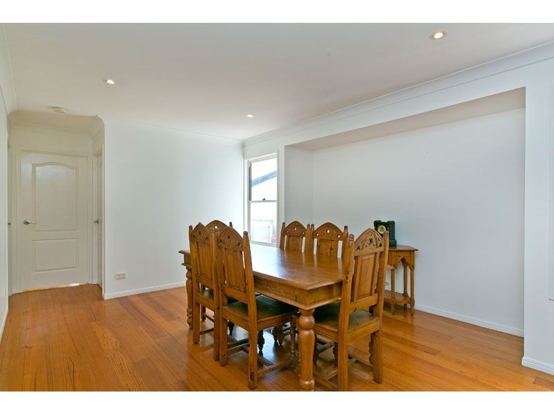 14 Waterfront Easement, Redland Bay QLD 4165