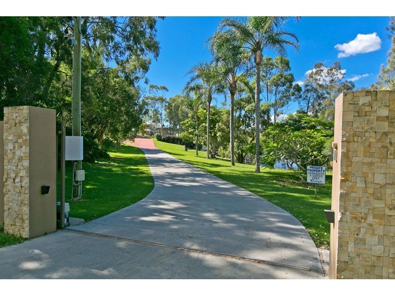 14 Waterfront Easement, Redland Bay QLD 4165