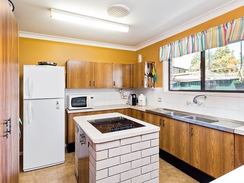 12 BURKE STREET, Capalaba QLD 4157