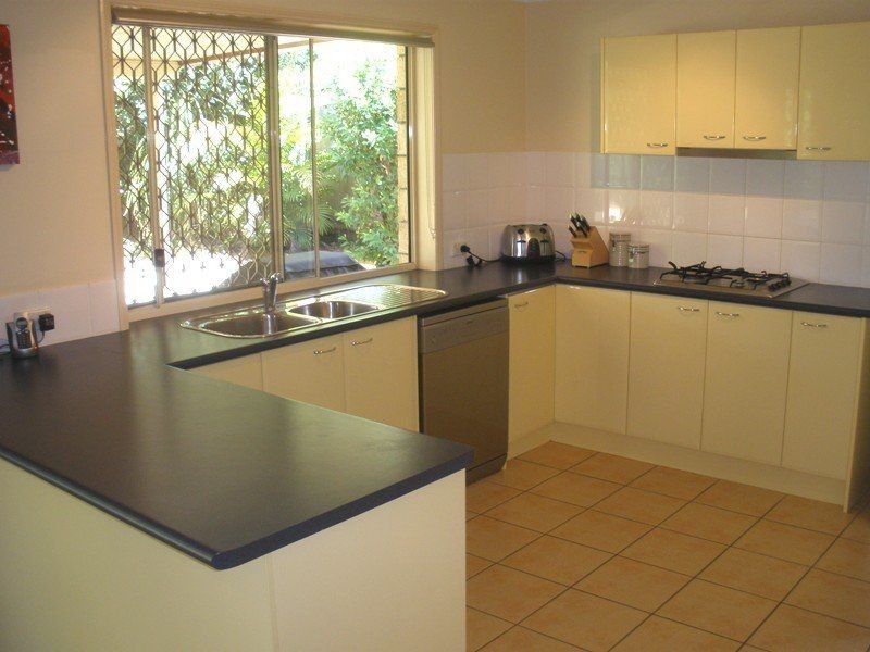 32 Sherwood Court, Alexandra Hills QLD 4161