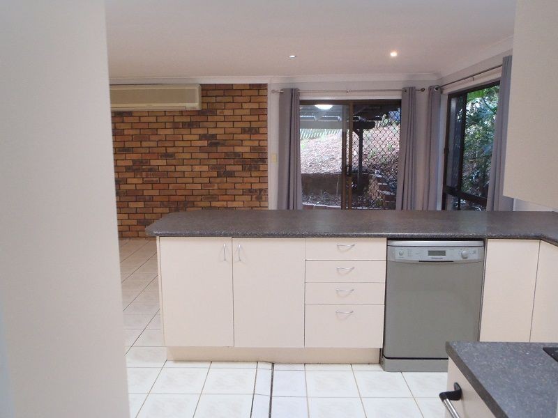 6 Allambee Crescent, Capalaba QLD 4157