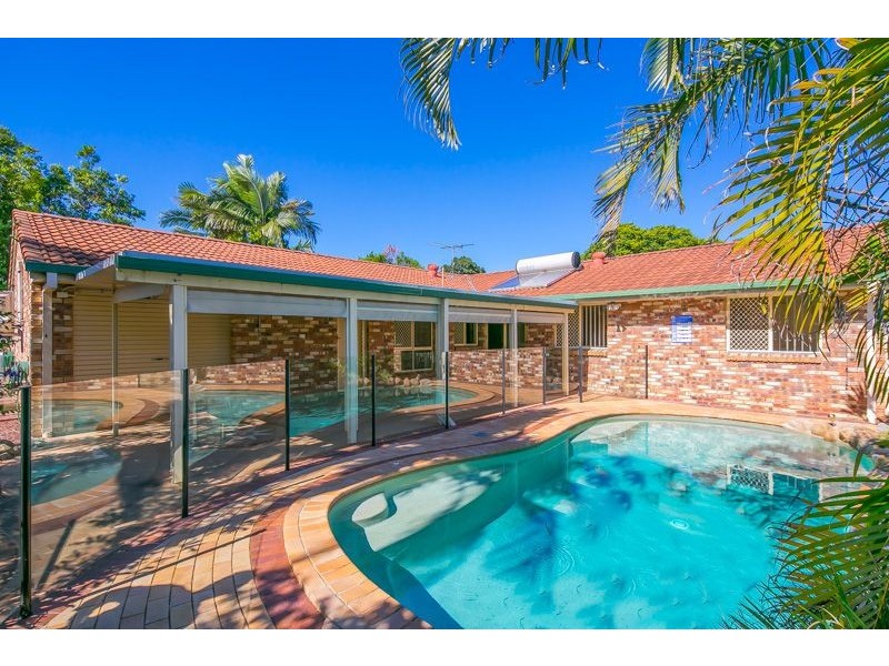 4 Wembley Court, Alexandra Hills QLD 4161