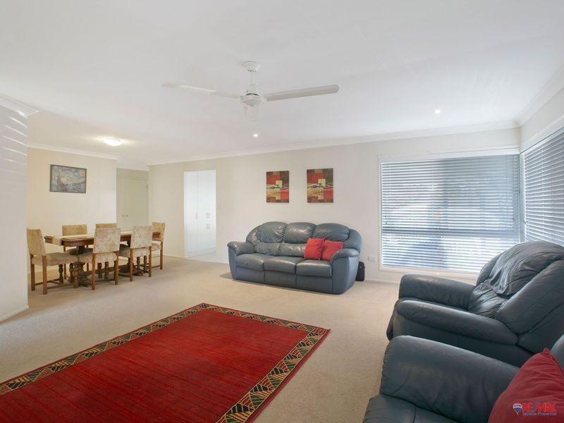 16 Riley Drive, Capalaba QLD 4157