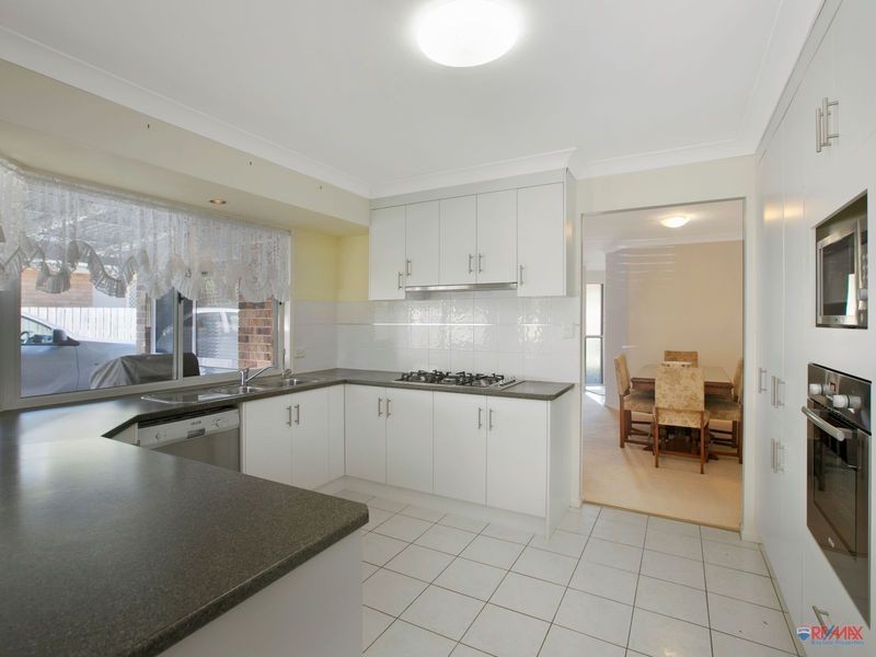 16 Riley Drive, Capalaba QLD 4157