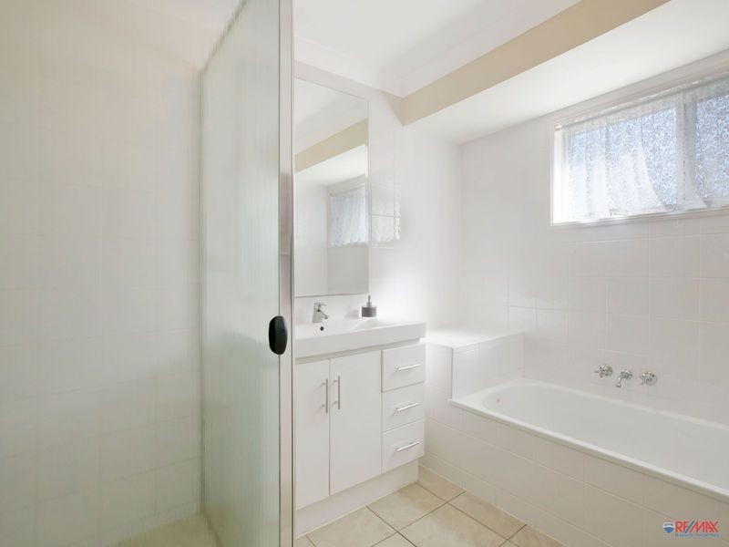 16 Riley Drive, Capalaba QLD 4157