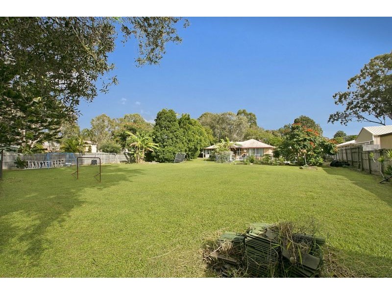 13 Chermside Street, Wellington Point QLD 4160