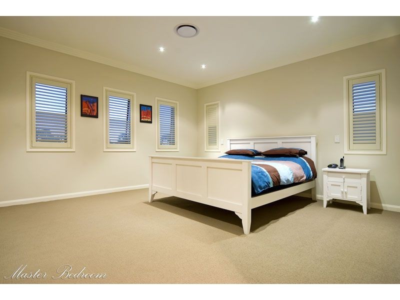 17 Mallan Terrace, Birkdale QLD 4159