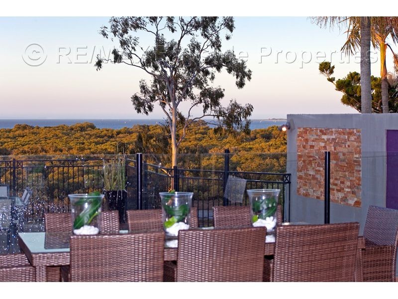 25 Mooroondu Road, Thorneside QLD 4158