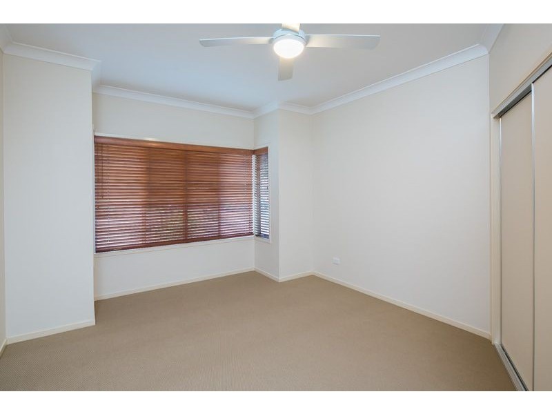 36 Thomas Street, Birkdale QLD 4159