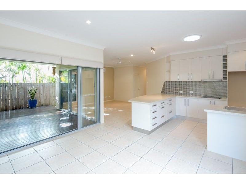 36 Thomas Street, Birkdale QLD 4159
