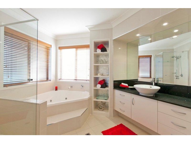 3 Dicameron, Thornlands QLD 4164