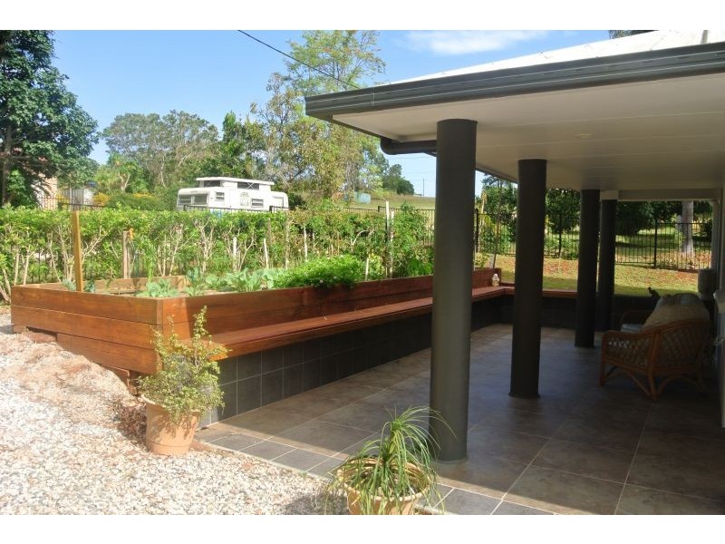 34 Kings Road, Russell Island QLD 4184
