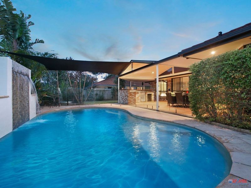 111 Hilliards Park Drive, Wellington Point QLD 4160