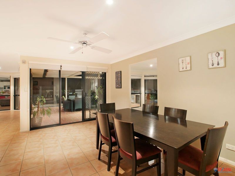 111 Hilliards Park Drive, Wellington Point QLD 4160
