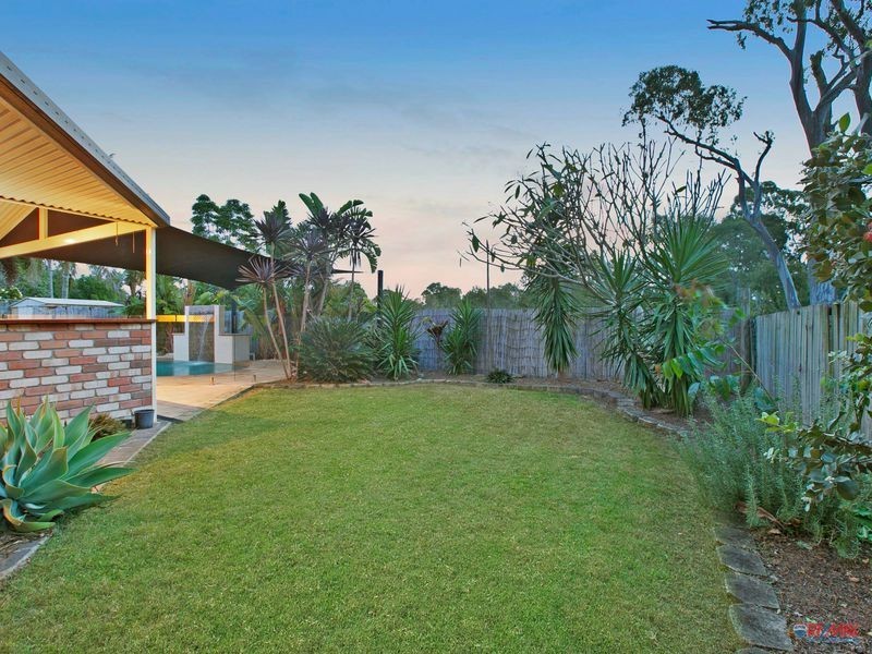 111 Hilliards Park Drive, Wellington Point QLD 4160