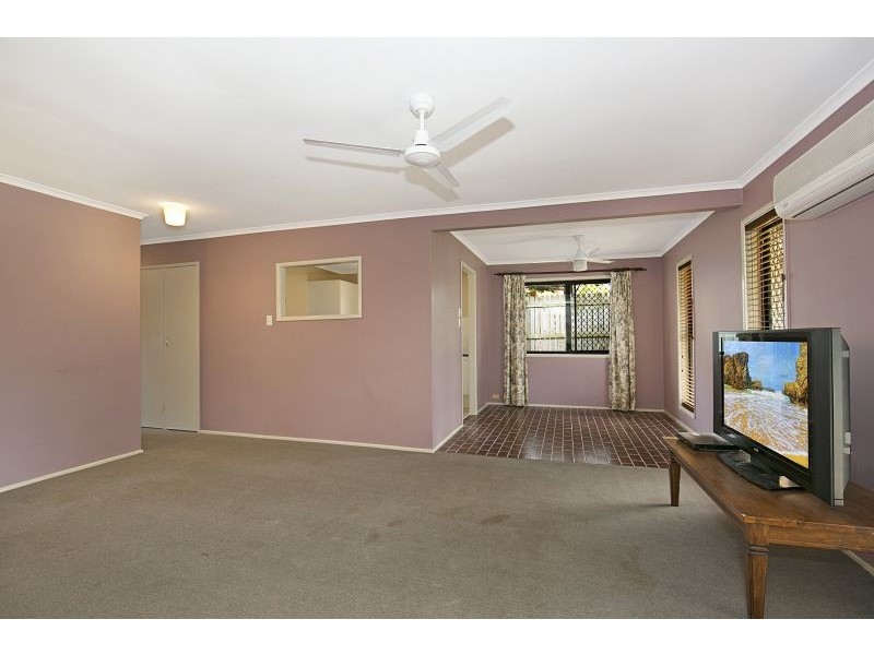 11 Gibson Street, Capalaba QLD 4157