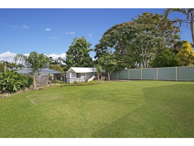 11 Gibson Street, Capalaba QLD 4157