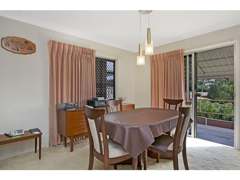 20 Lilyvale Street, Mansfield QLD 4122