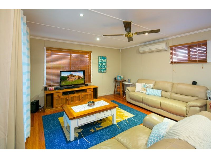 16 Natasha Street, Wynnum West QLD 4178