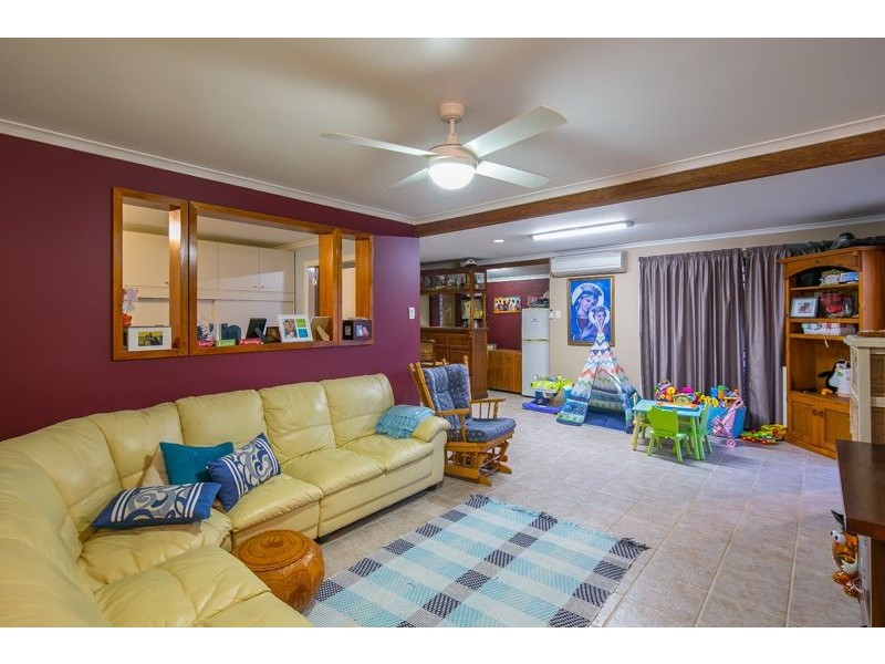 16 Natasha Street, Wynnum West QLD 4178