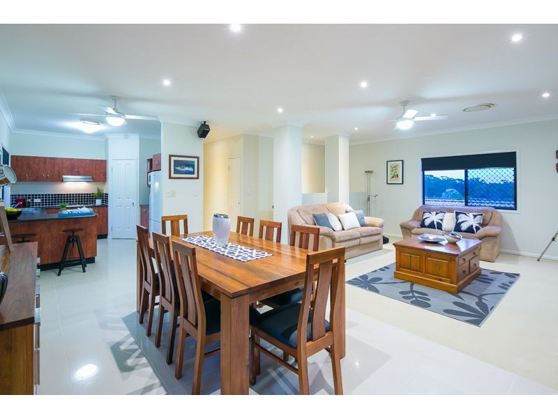 7 Lockwood Crescent,, Manly West QLD 4179