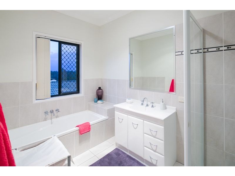 7 Lockwood Crescent,, Manly West QLD 4179