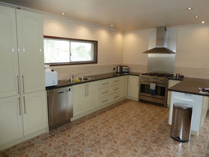 7 Lynton Court, Alexandra Hills QLD 4161