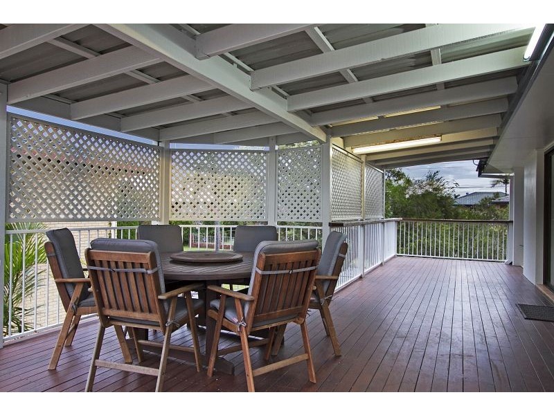 49 Makaha Drive, Birkdale QLD 4159