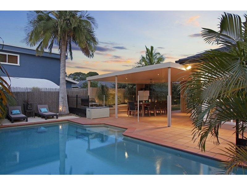 14 Dennison Court, Redland Bay QLD 4165