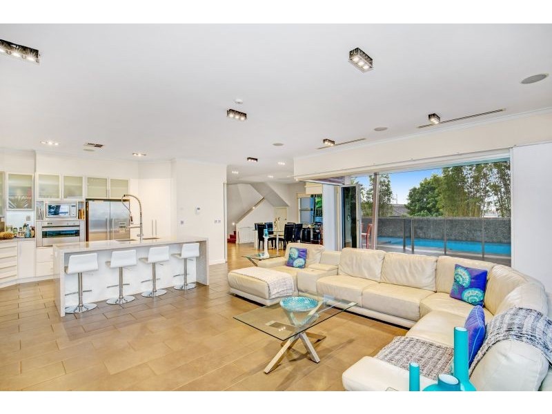 68 Habitat Drive, Redland Bay QLD 4165