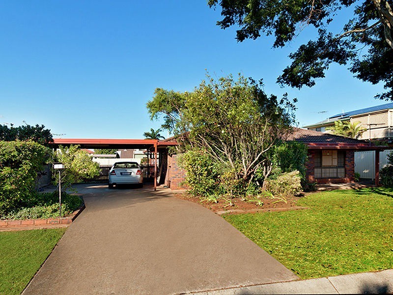 3 CAMMERAY CT, Wakerley QLD 4154