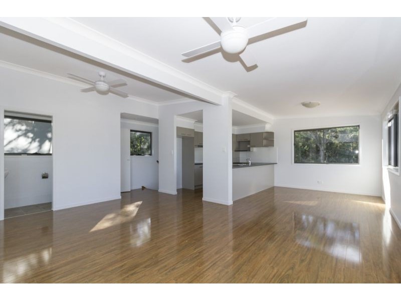 3 Leichhardt St, Russell Island QLD 4184