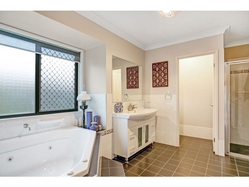 4 Caldwell Close, Thornlands QLD 4164