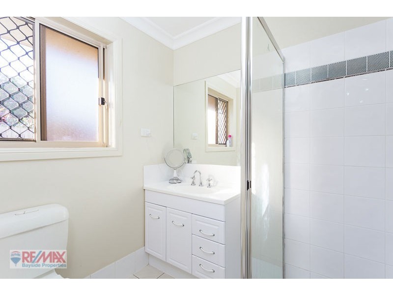 30 Adam St, Cleveland QLD 4163