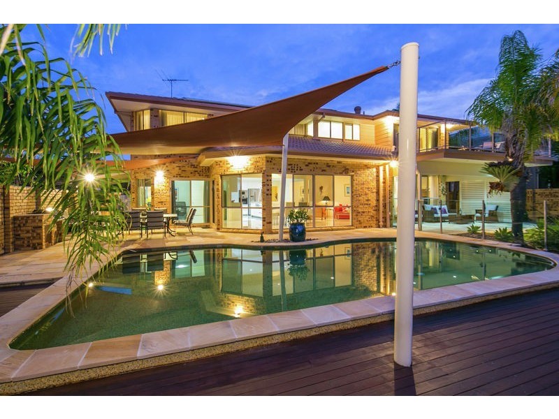 52 Seacrest Court, Raby Bay QLD 4163