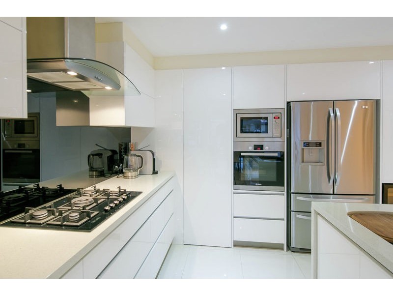 52 Seacrest Court, Raby Bay QLD 4163