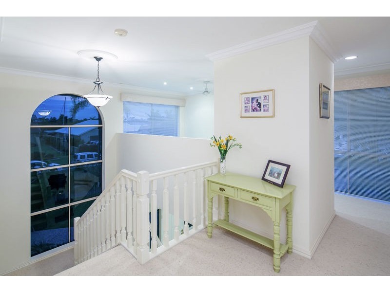 52 Seacrest Court, Raby Bay QLD 4163