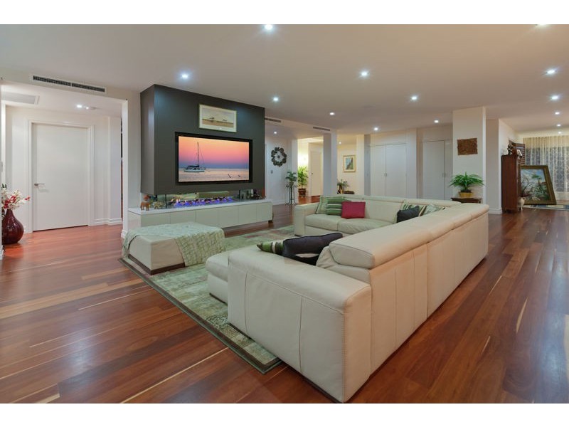 261 Wellington Street, Ormiston QLD 4160