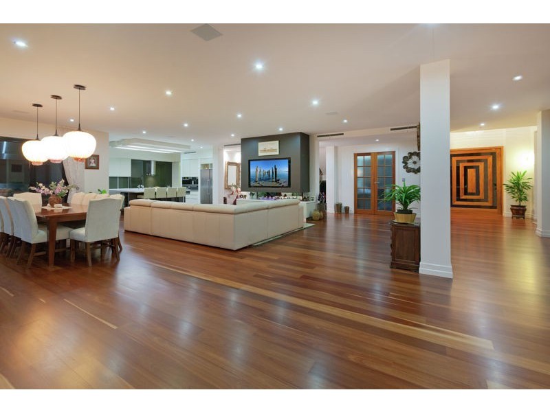 261 Wellington Street, Ormiston QLD 4160