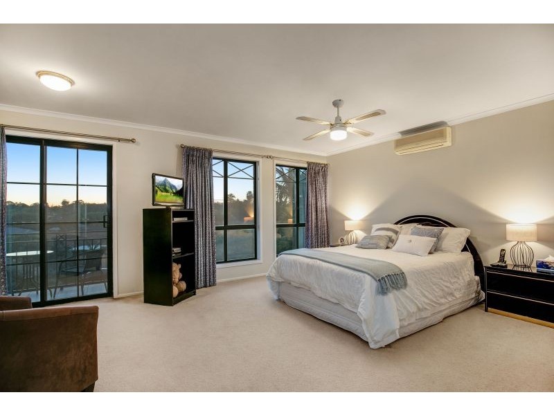 2 Merlot Pl, Thornlands QLD 4164