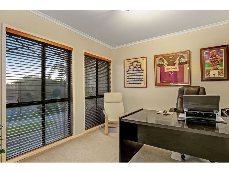 2 Merlot Pl, Thornlands QLD 4164